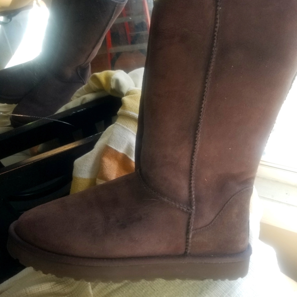 Brown 13inch ugg